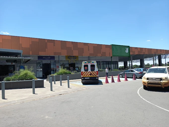 Taxis from Pretoria to Centurion, mall@55 on R55
